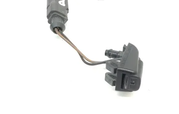 Skoda Octavia Mk2 (1Z) Windshield washer spray nozzle 1Z0955986 1j0973802