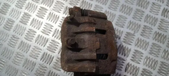 KIA Carnival Front brake caliper