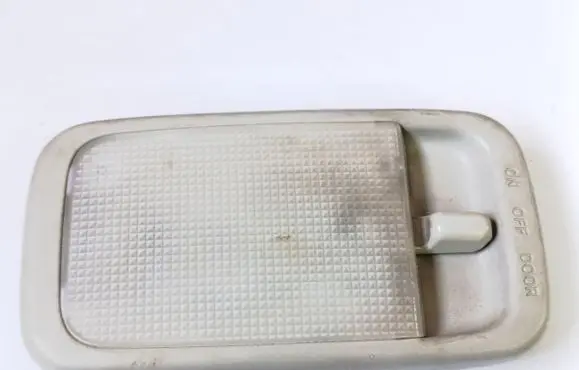 Toyota Yaris Interior lighting switch 