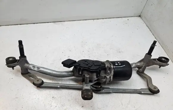 Citroen DS3 Front wiper linkage and motor