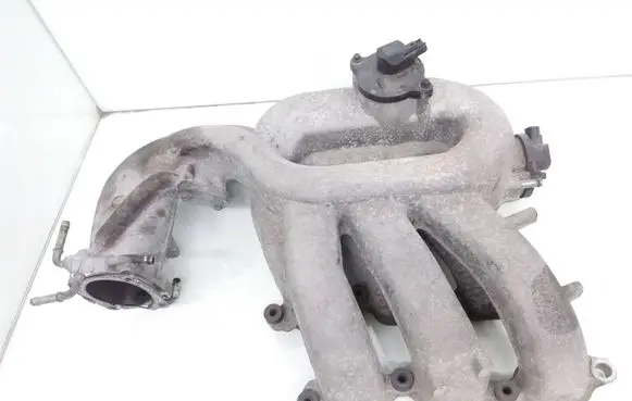 Jaguar S-Type Intake manifold Xr8e9424ag Xw4e9l490ad
