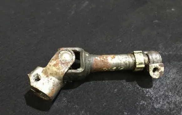 Mazda 626 Steering column universal joint