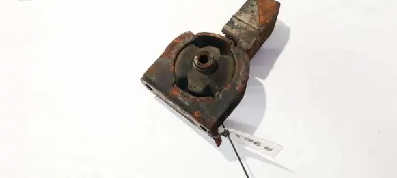 Toyota Avensis T250 Engine mount bracket av74270 av-74270