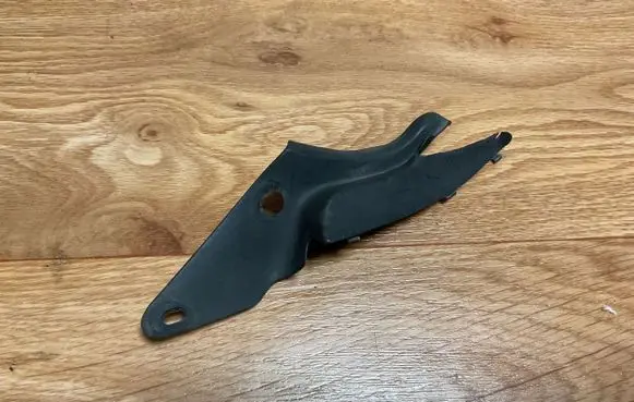 Volvo V70 Wiper trim 8663894 866389