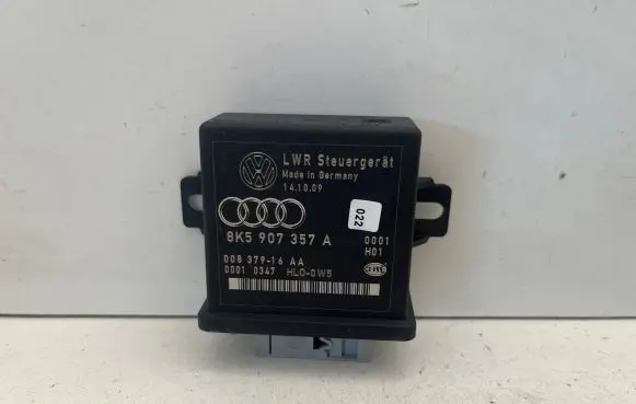 Audi A5 Sportback 8TA Light module LCM 8K5907357A 00010347 00837916AA