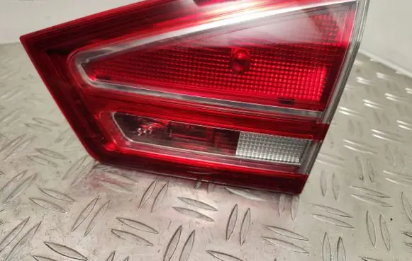 Ford B-MAX Tailgate rear/tail lights AV1113A602BG 02045699900010