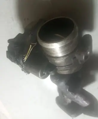 Audi A6 S6 C6 4F Throttle body valve 4E0145950D
