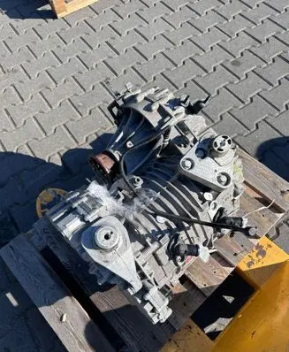 Volkswagen e-Golf Manual 6 speed gearbox RYGEBSvwgroup777