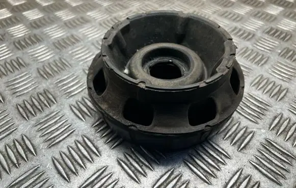 Opel Vivaro Front upper strut mount 8200904007