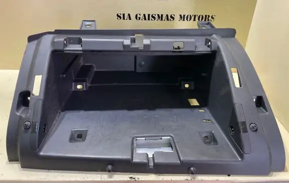 Volvo XC60 Glove box 30755651