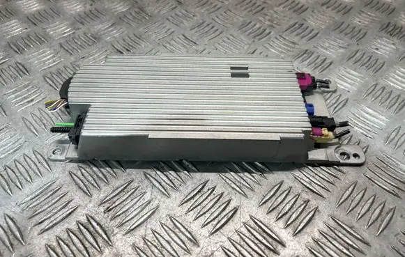 BMW X5 E70 Bluetooth control unit module 9257161