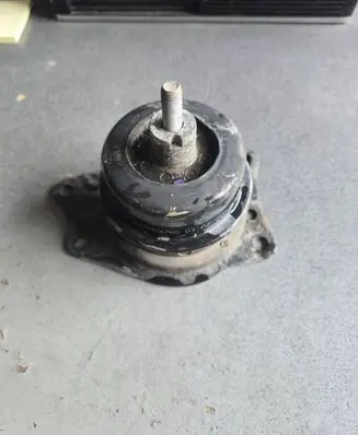 Skoda Roomster (5J) Engine mount bracket 6Q0199262BF 6R0199167E