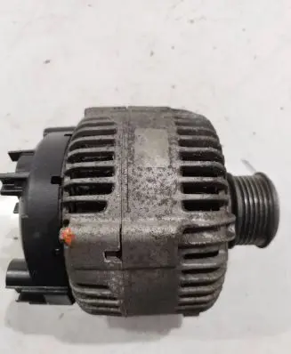 Audi A6 S6 C6 4F Generator/alternator