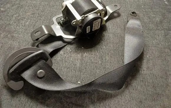 BMW X5 F15 Front seatbelt 624640300D R1614105034 LG09011TLS