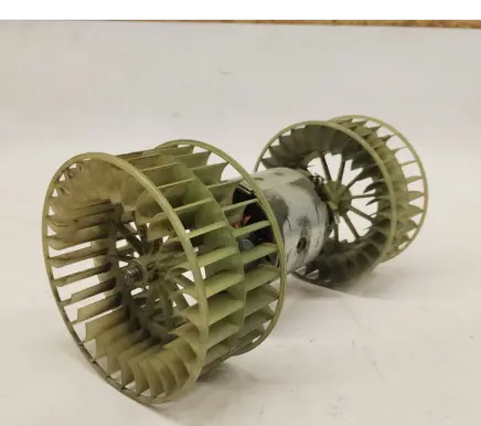 Mercedes-Benz 190 W201 Heater fan/blower 0130111109 2018200642 A2018200642