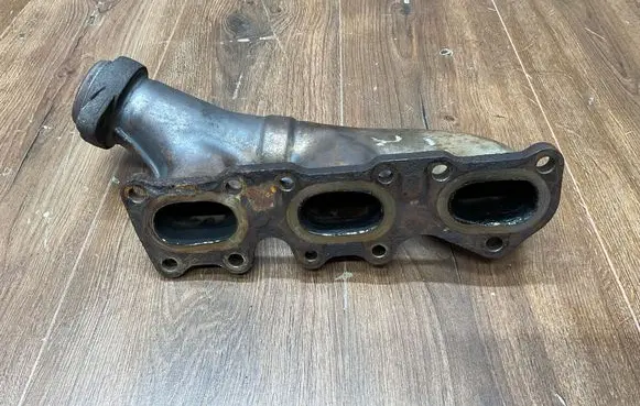 Mercedes-Benz SL R129 Exhaust manifold A1041425901 1041425901