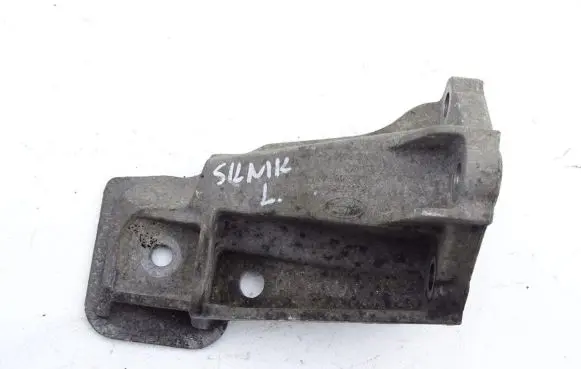 Land Rover Discovery 3 - LR3 Engine mounting bracket 4H22-6061-AA