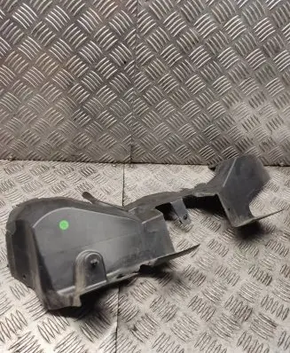 MG ZS Intercooler air guide/duct channel 10237884