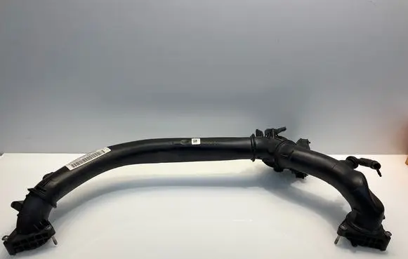 Intercooler hose/pipe