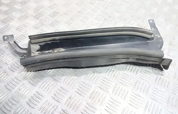 Other engine bay part