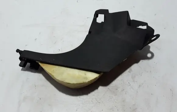 Renault Clio V Front sill trim cover 768375535R