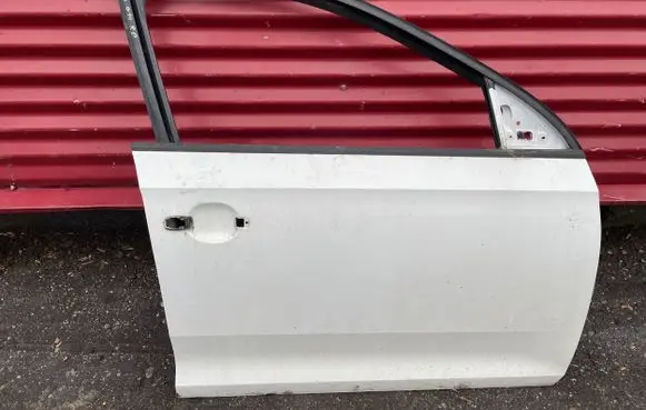Skoda Rapid (NH) Front door