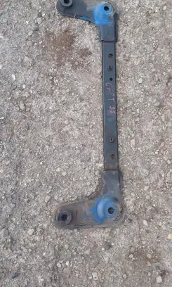 Renault Captur Bottom radiator support slam panel 