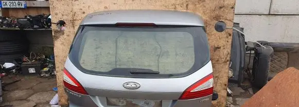 Ford Mondeo MK IV Tailgate/trunk/boot lid 