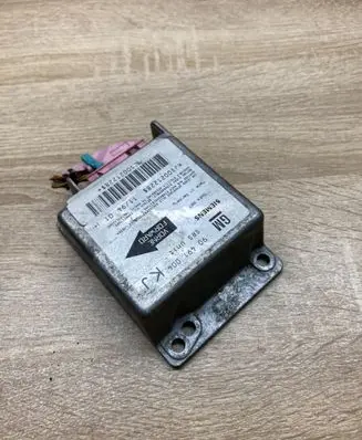 Opel Omega B1 Airbag control unit/module 90491004KJ 5WK4087