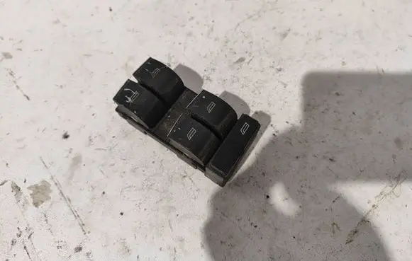 Audi A4 S4 B6 8E 8H Electric window control switch 8Z0959851