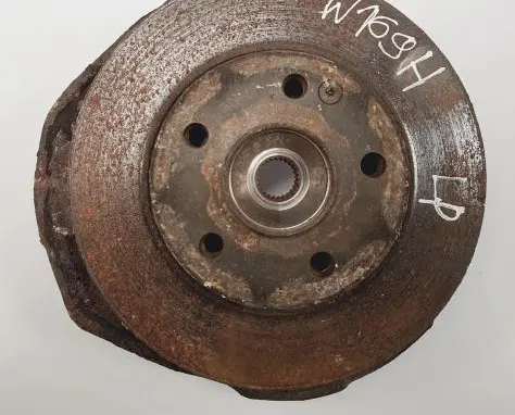 Mercedes-Benz A W169 Front wheel hub spindle knuckle