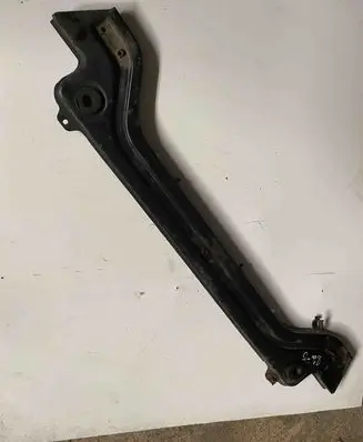 Mercedes-Benz ML W164 Bottom radiator support slam panel A1635010181