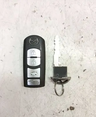 Mazda 6 Ignition key/card SKE13E01 CBBC691 2011DJ5486