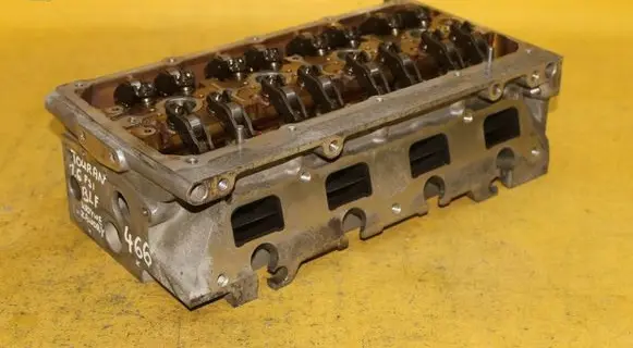 Audi A3 S3 8P Engine head 03C103358F