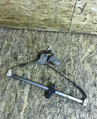 Suzuki Grand Vitara I Rear door window regulator with motor
