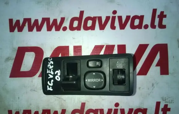Toyota Corolla E120 E130 Wing mirror switch 55539-32010 5553932010