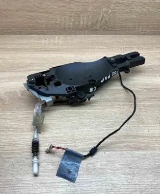 BMW X5 E70 Front door exterior handle/bracket 7184660 14010710