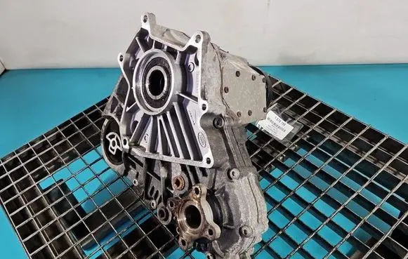Jaguar F-Pace Gearbox transfer box case GX637K780BD IMPRK1579159