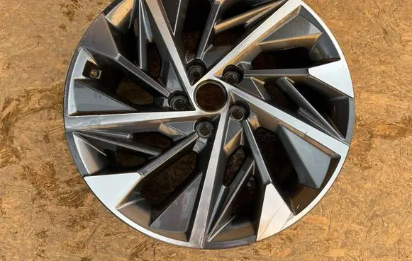 Hyundai Tucson IV NX4 R18 alloy rim 52910-N7220