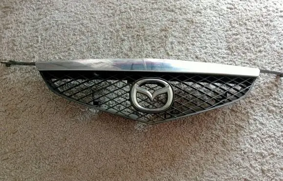 Mazda Premacy Front grill C14550712