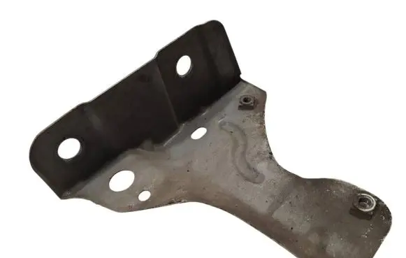 Volkswagen New Beetle Fender mounting bracket 1C0805073C