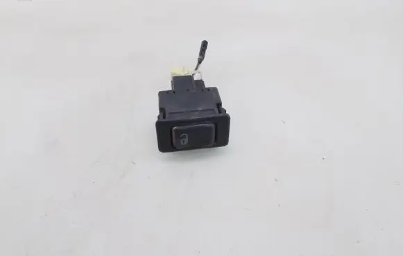 Nissan Terrano Central locking switch button 