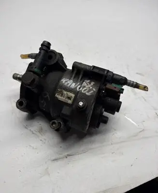 Renault Kangoo I Fuel injection high pressure pump
