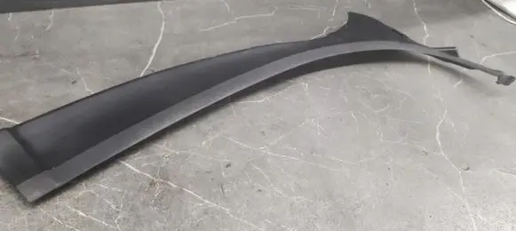 Peugeot 206+ Wiper trim