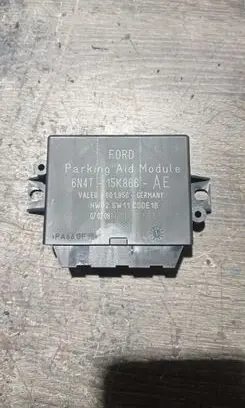 Ford Focus Parking PDC control unit/module 6N4T15K866
