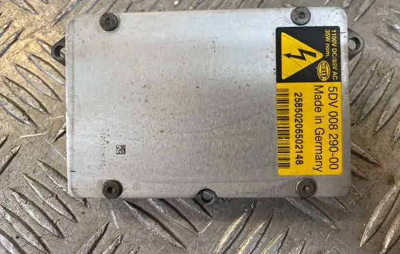 Mercedes-Benz E W211 Headlight ballast module Xenon 5DV00829000 1100VDC85VAC 25850206502148