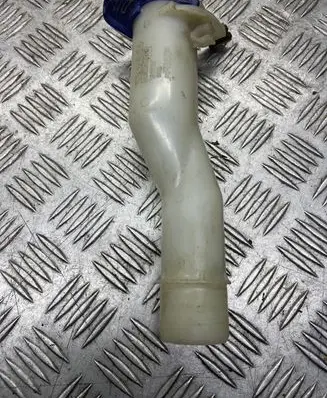 Volvo S80 Window washer liquid tank fill tube 9484573
