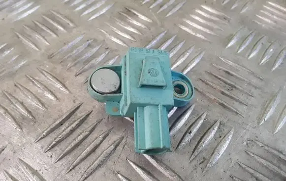 Audi A6 S6 C6 4F Airbag deployment crash/impact sensor 4F0955557A
