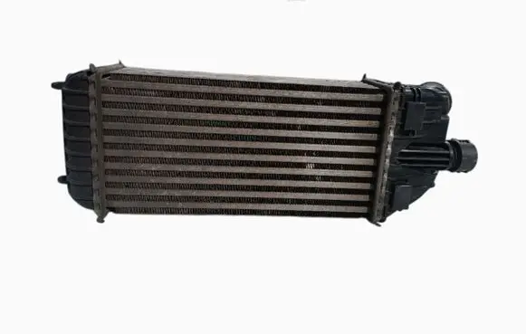 Citroen C4 Cactus Intercooler radiator 9803900780