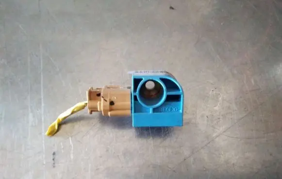KIA Sorento Airbag deployment crash/impact sensor 959203E100 5WK43228